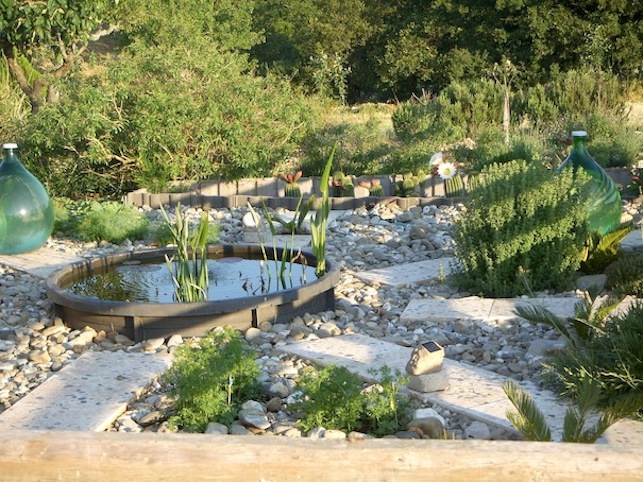 TUIN VIJVER KRUIDENTUIN copia.jpg