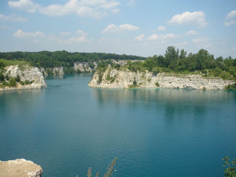1278570976NP1040452.JPG